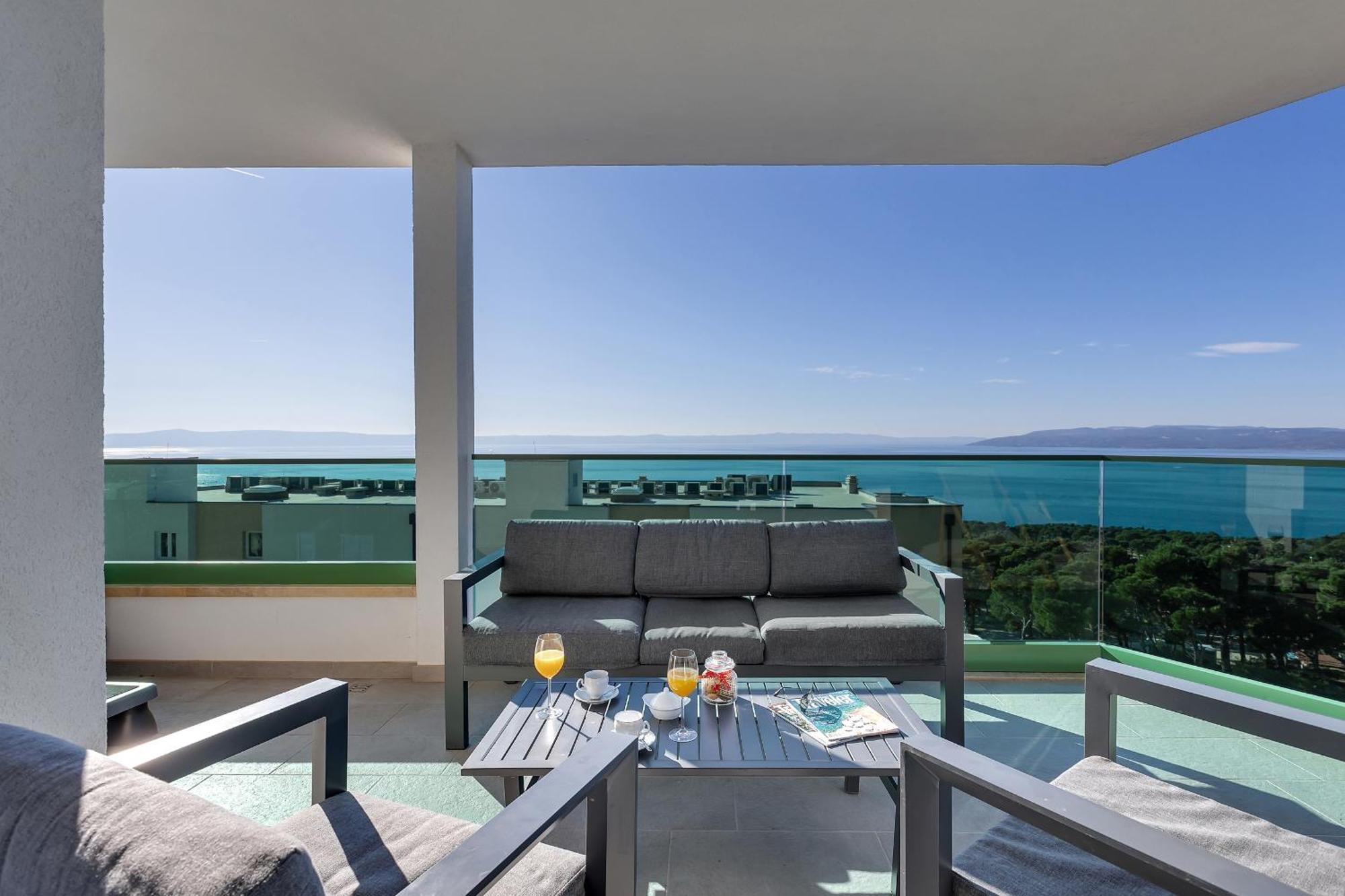 Exclusive Penthouse Big Blue With Private Jacuzzi Apartment Makarska Luaran gambar