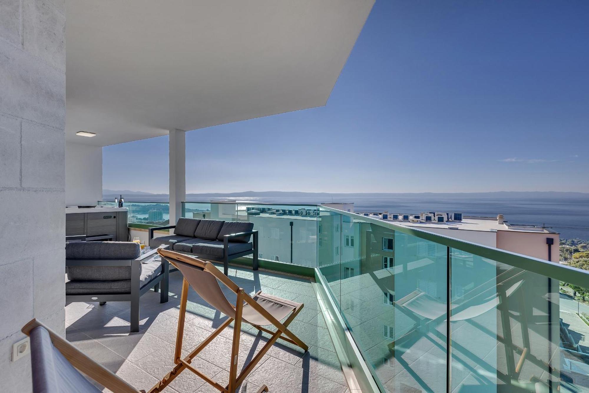 Exclusive Penthouse Big Blue With Private Jacuzzi Apartment Makarska Luaran gambar