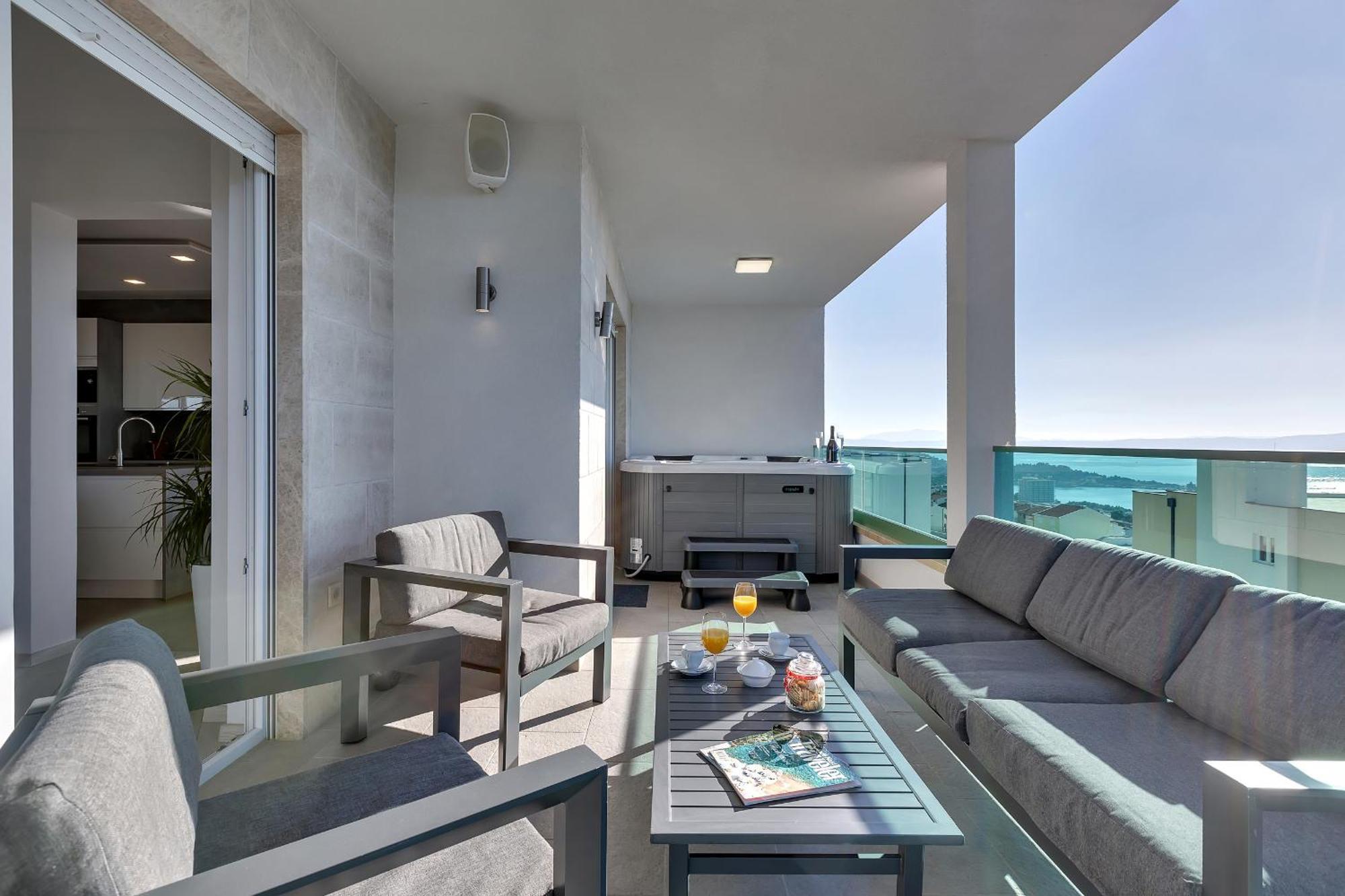 Exclusive Penthouse Big Blue With Private Jacuzzi Apartment Makarska Luaran gambar