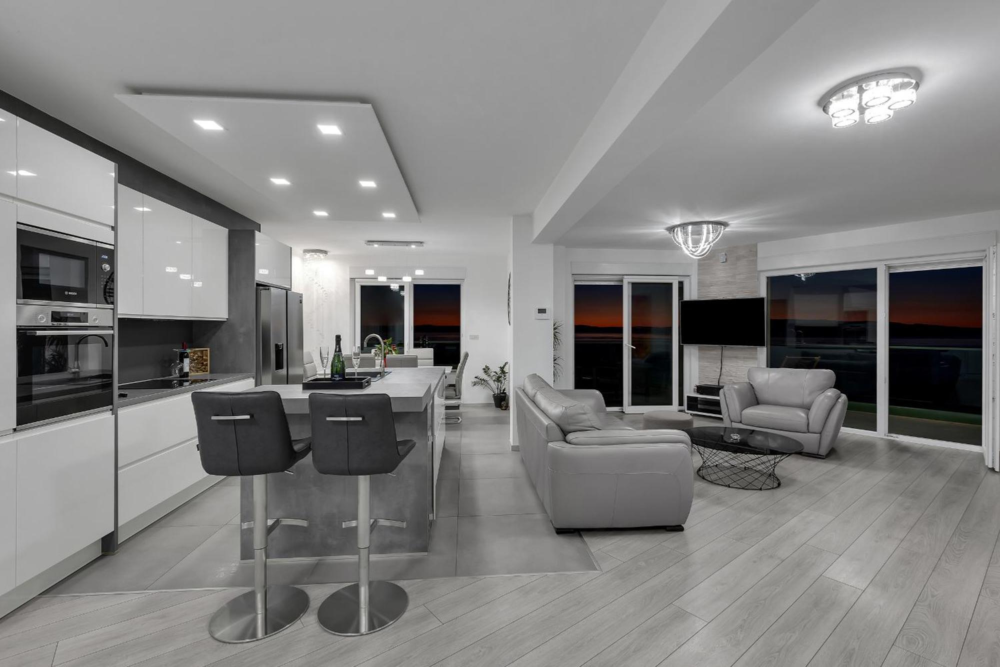 Exclusive Penthouse Big Blue With Private Jacuzzi Apartment Makarska Luaran gambar