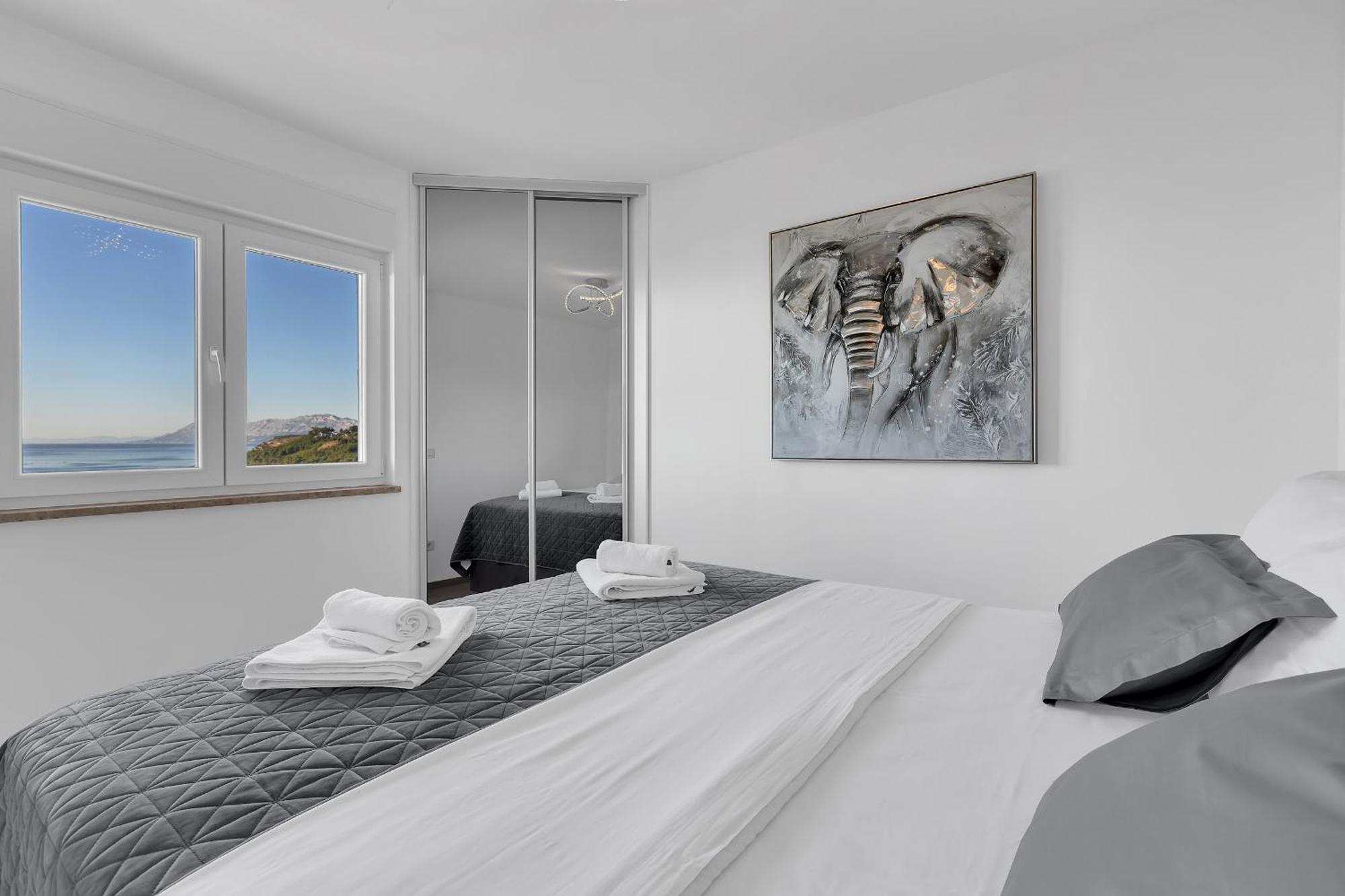 Exclusive Penthouse Big Blue With Private Jacuzzi Apartment Makarska Luaran gambar