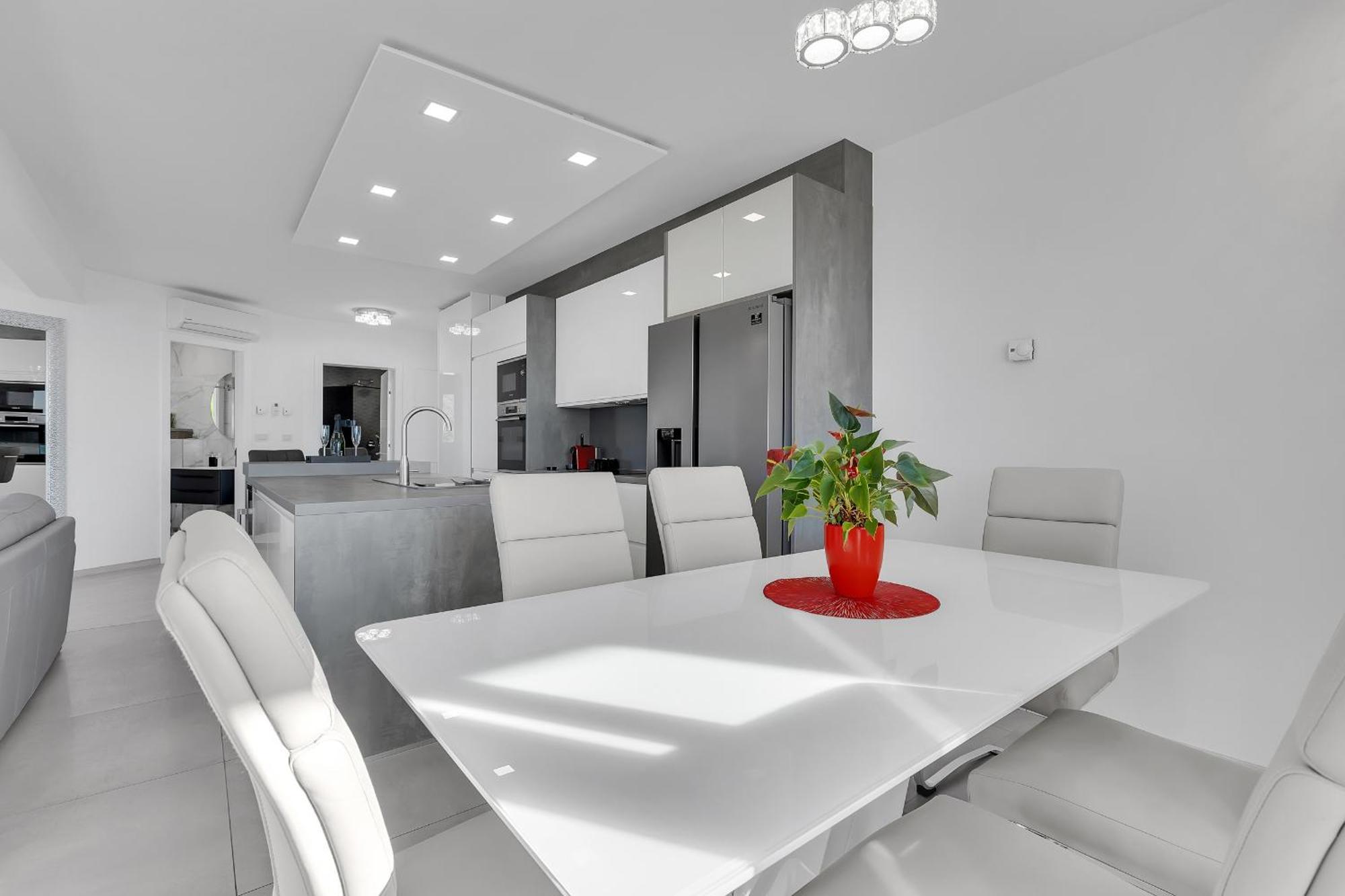 Exclusive Penthouse Big Blue With Private Jacuzzi Apartment Makarska Luaran gambar